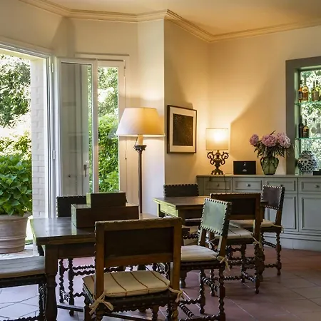 Franceschi Готель Форте-дей-Мармі