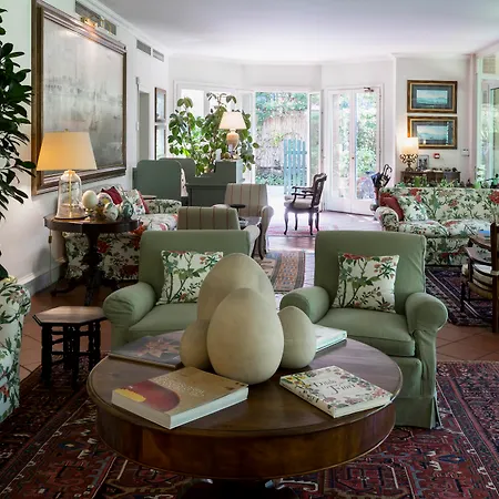 Готель Franceschi 4*