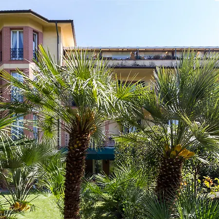 Franceschi Готель