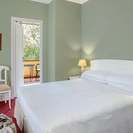 Franceschi Готель Форте-дей-Мармі